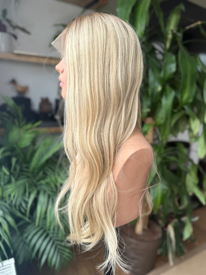 14-24inch Creamy Blonde Glueless 13*5 HD Lace Front Human  display picture 3